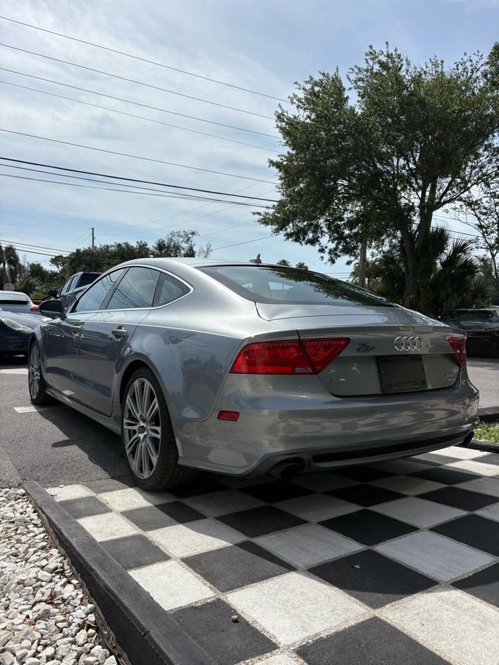 Audi A7 3.0T Prestige Sedan Quattro 2012
