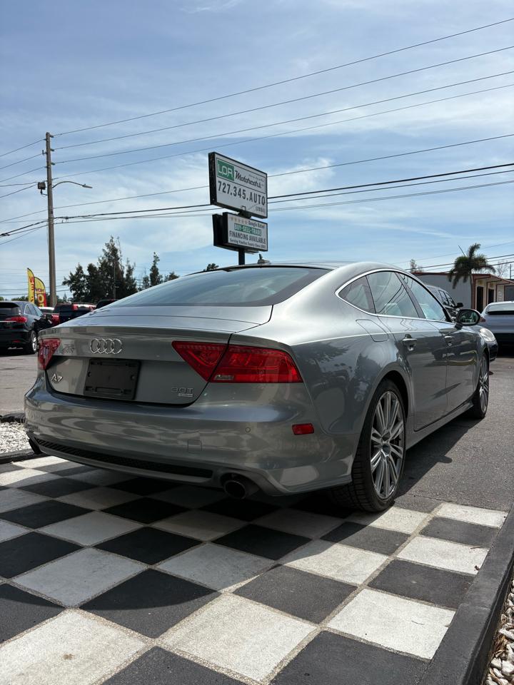Audi A7 3.0T Prestige Sedan Quattro 2012