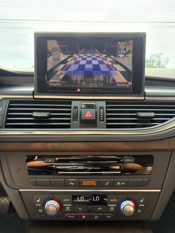Audi A7 3.0T Prestige Sedan Quattro 2012