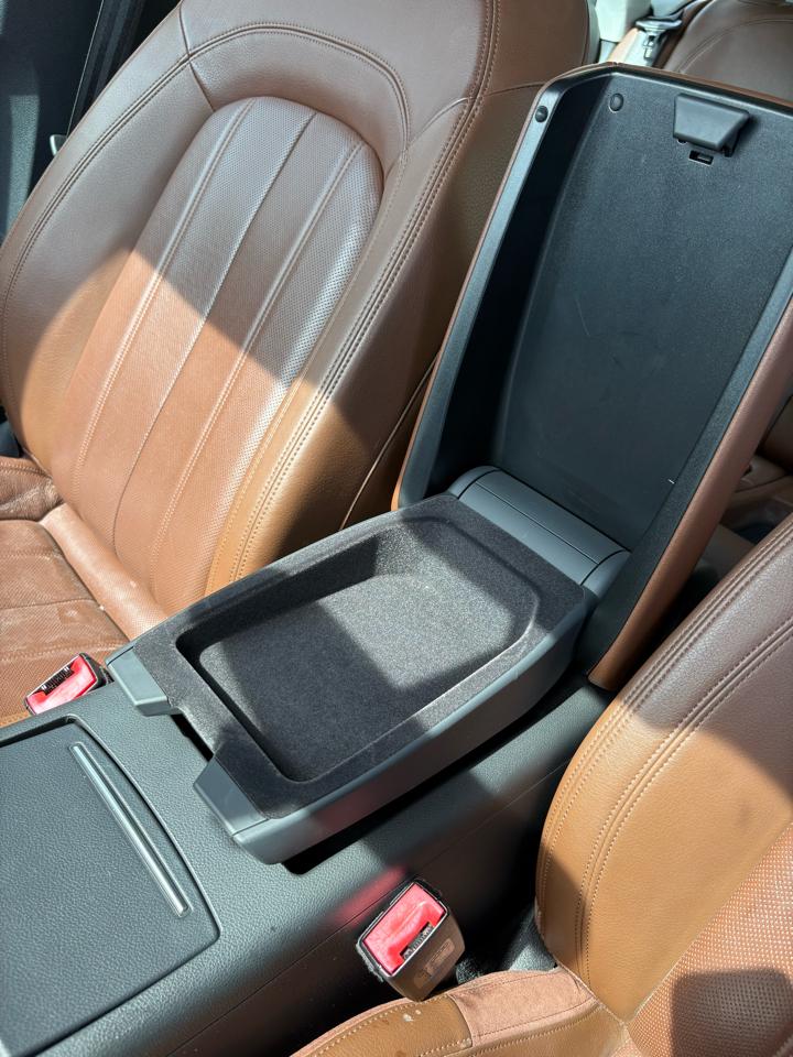 Audi A7 3.0T Prestige Sedan Quattro 2012