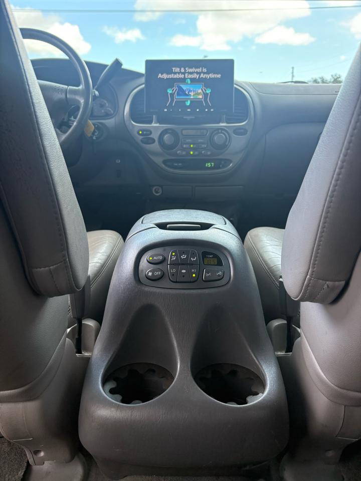 Toyota Sequoia Limited 2WD 2002