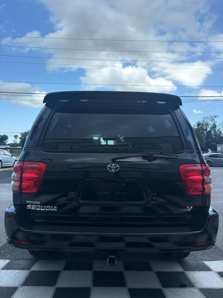 Toyota Sequoia Limited 2WD 2002