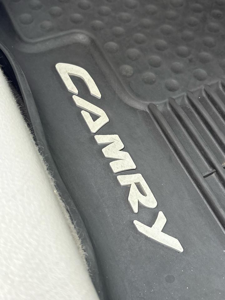 Toyota Camry SE 2017