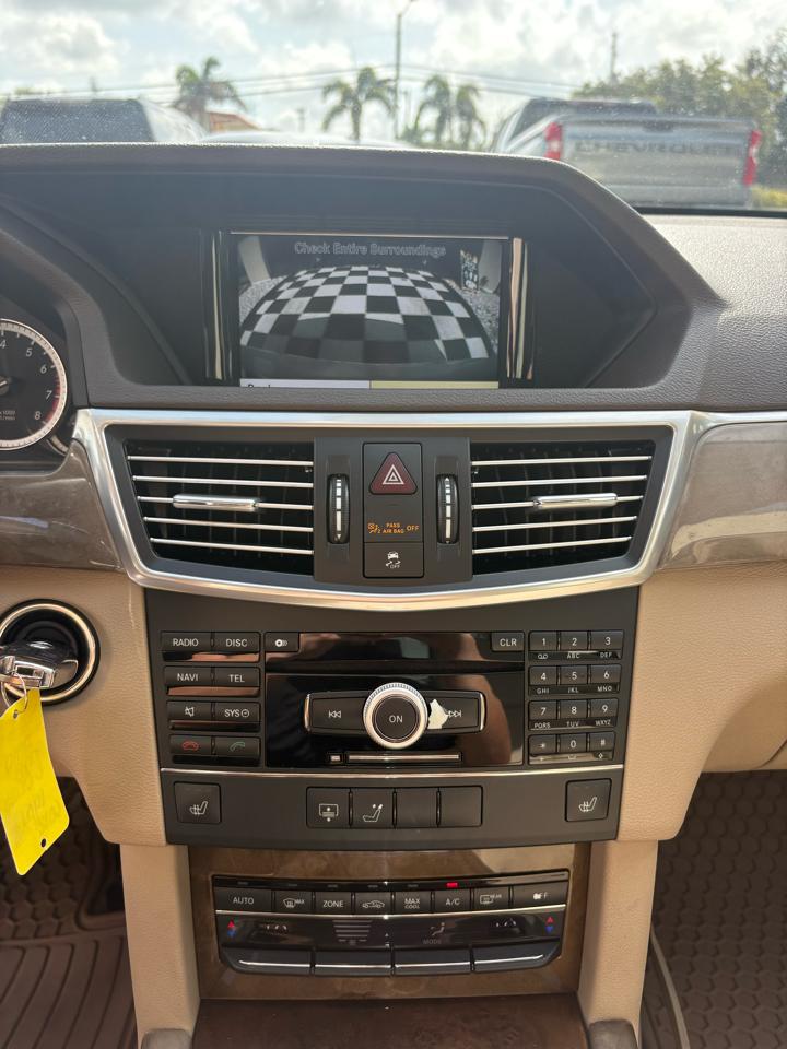 Mercedes-Benz E-Class E350 Sedan 4MATIC 2010