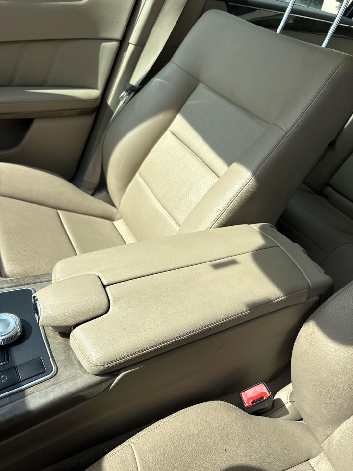 Mercedes-Benz E-Class E350 Sedan 4MATIC 2010