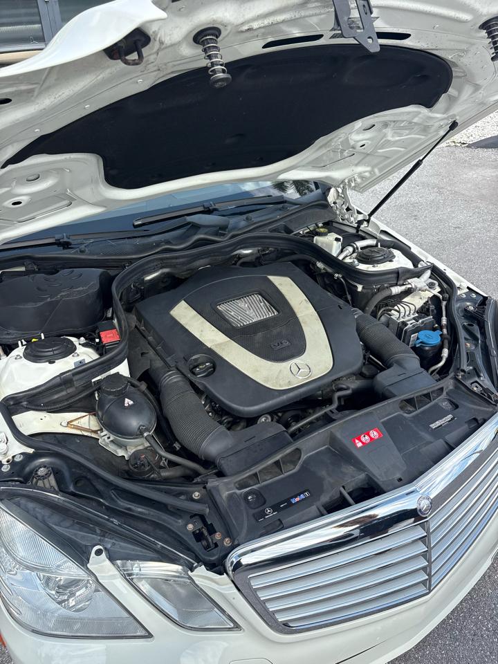 Mercedes-Benz E-Class E350 Sedan 4MATIC 2010