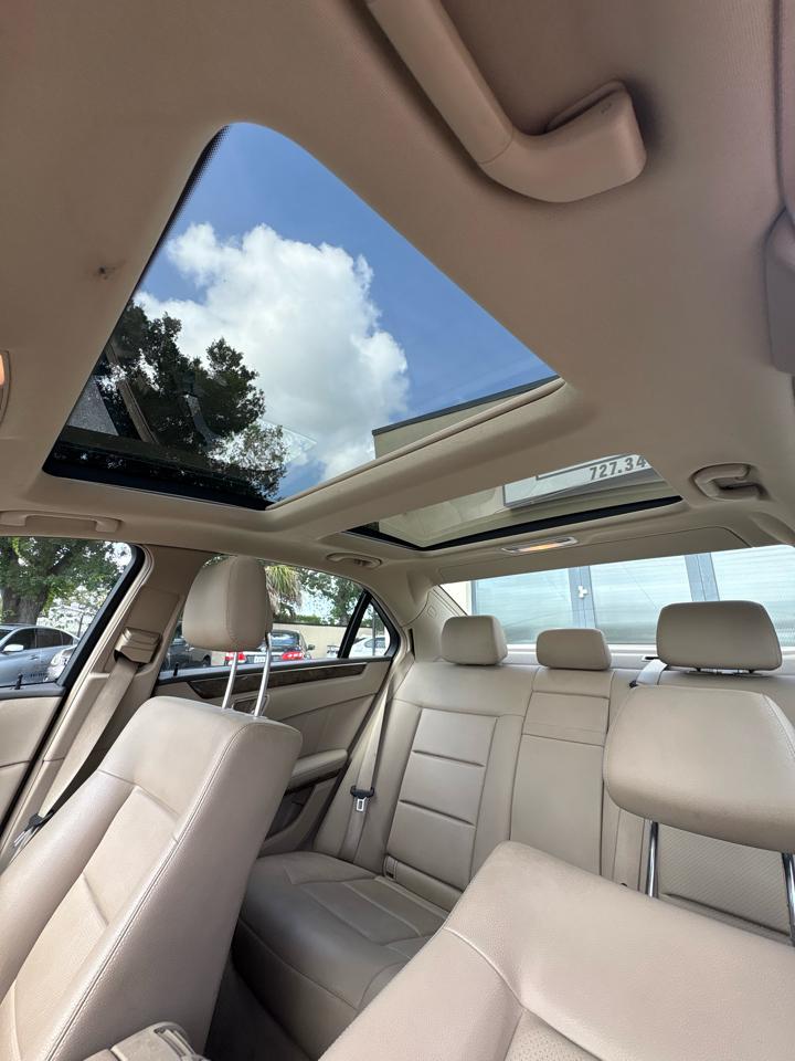 Mercedes-Benz E-Class E350 Sedan 4MATIC 2010