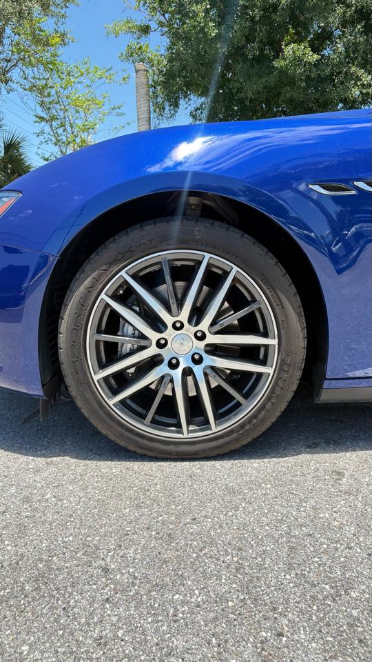 Maserati Ghibli 4dr Sdn 2014