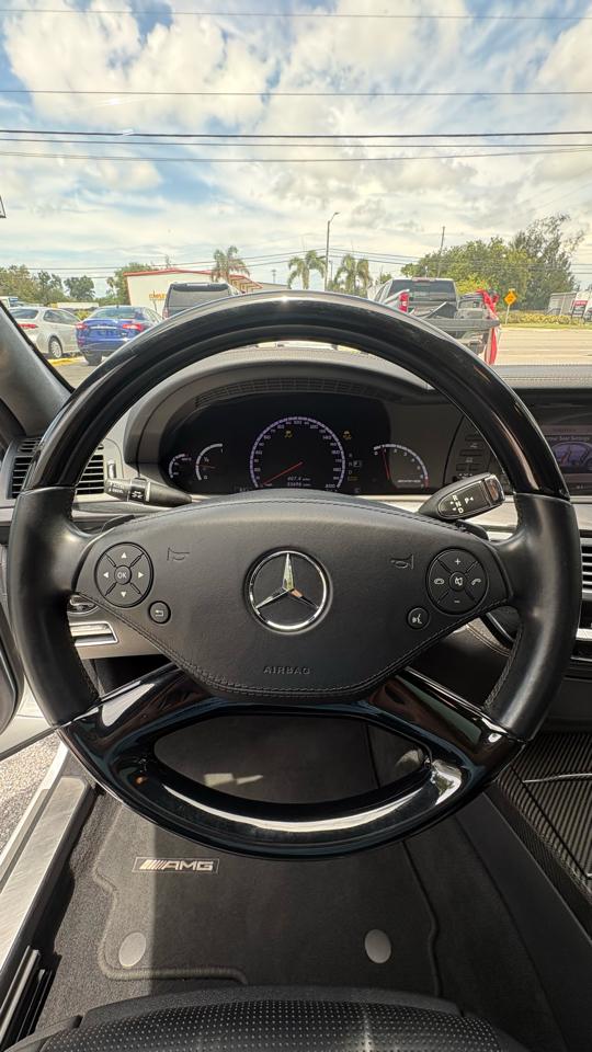 Mercedes-Benz S-Class S63 AMG 2013
