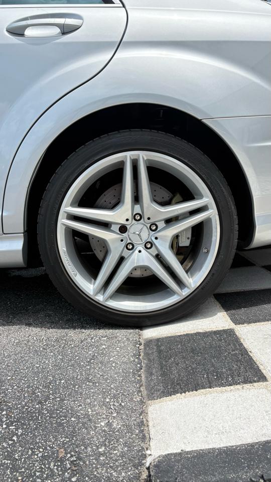 Mercedes-Benz S-Class S63 AMG 2013