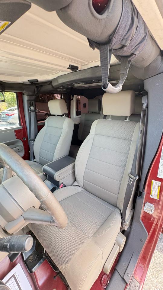 Jeep Wrangler Unlimited Sahara 2WD 2007