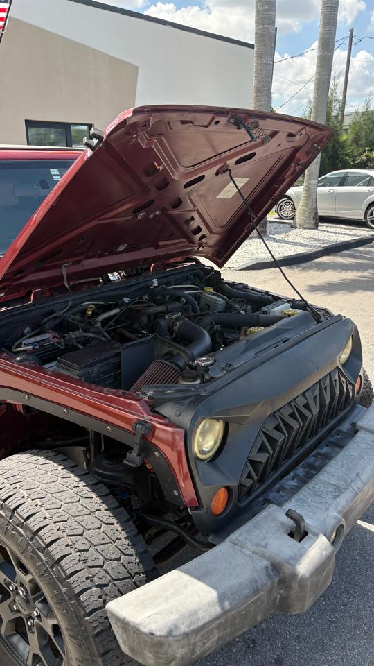 Jeep Wrangler Unlimited Sahara 2WD 2007