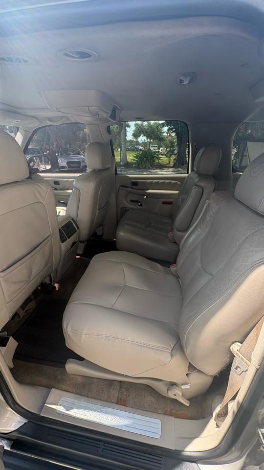 Cadillac Escalade ESV 2005