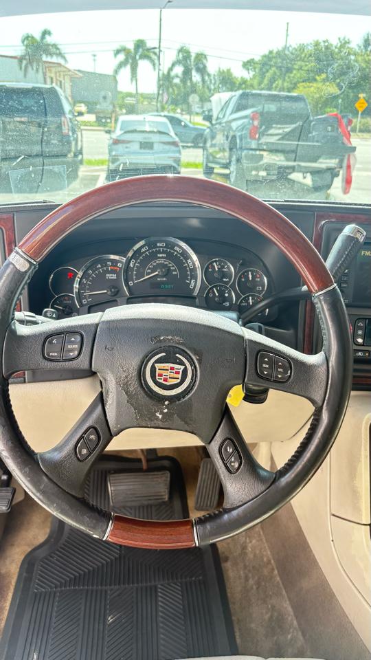 Cadillac Escalade ESV 2005