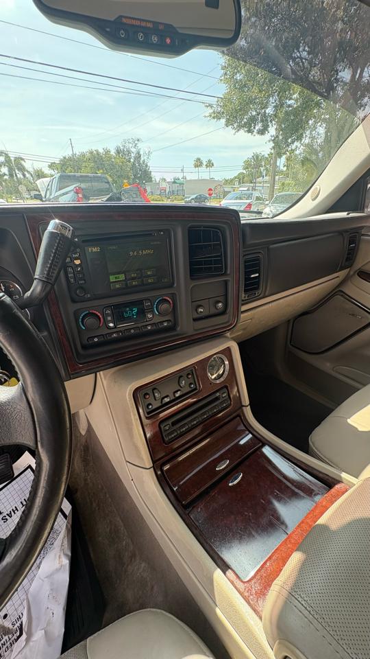 Cadillac Escalade ESV 2005