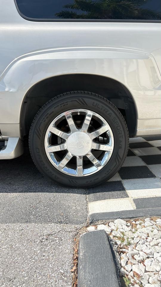 Cadillac Escalade ESV 2005