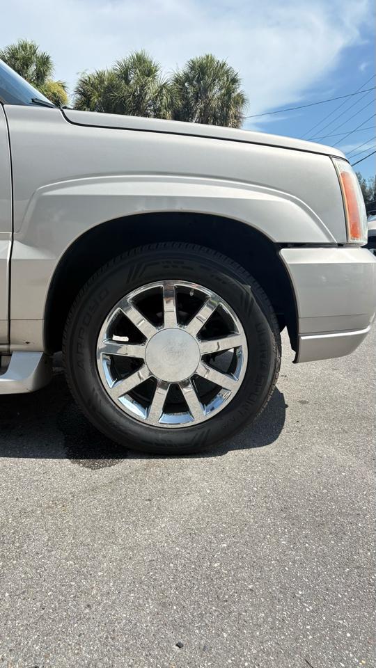 Cadillac Escalade ESV 2005
