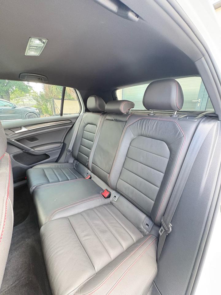 Volkswagen GTI SE 6M 4-Door 2015
