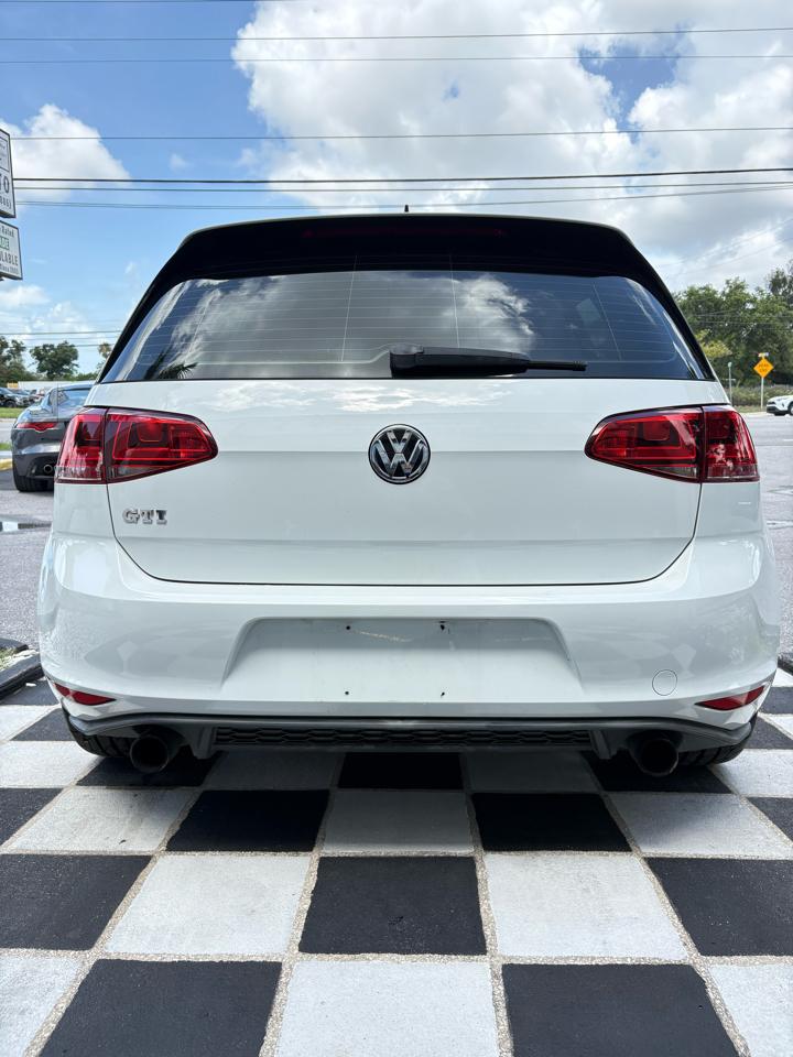 Volkswagen GTI SE 6M 4-Door 2015