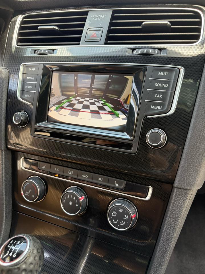 Volkswagen GTI SE 6M 4-Door 2015