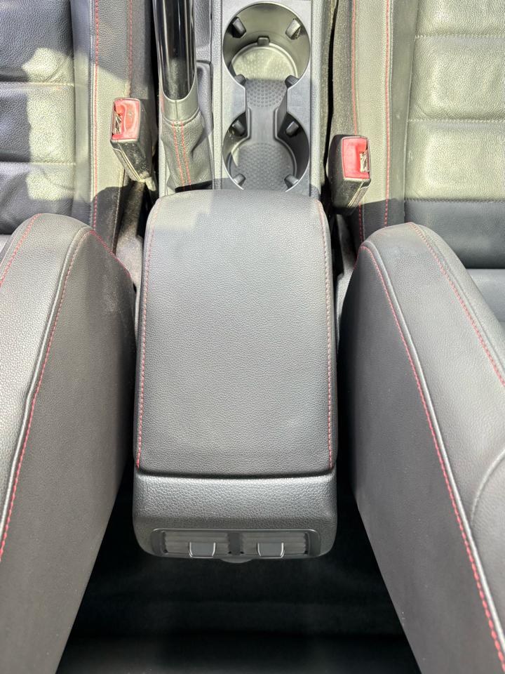 Volkswagen GTI SE 6M 4-Door 2015