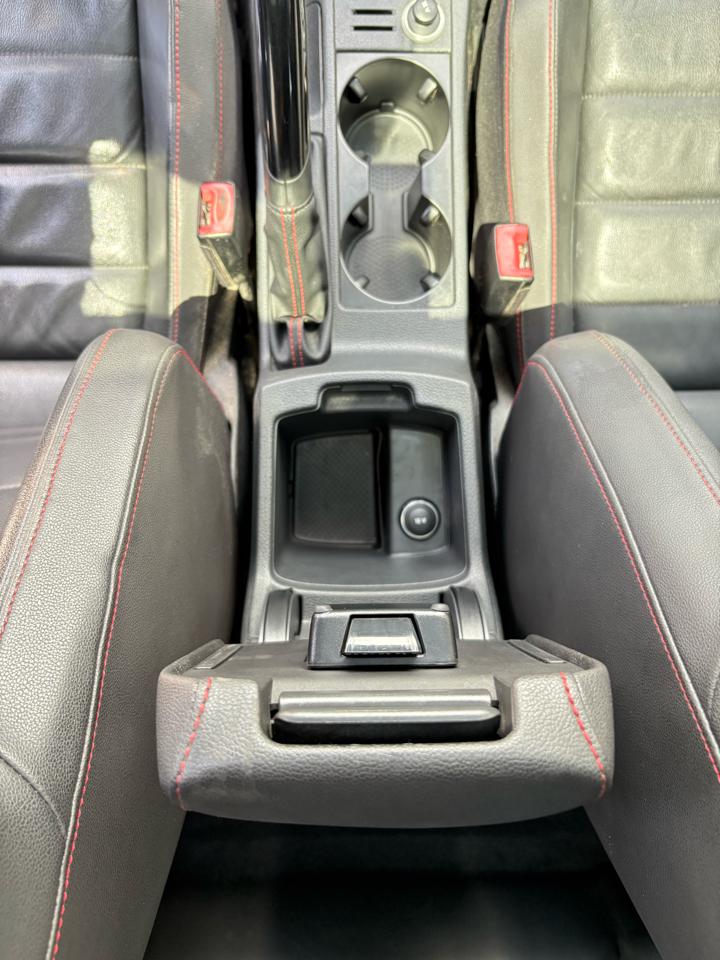 Volkswagen GTI SE 6M 4-Door 2015