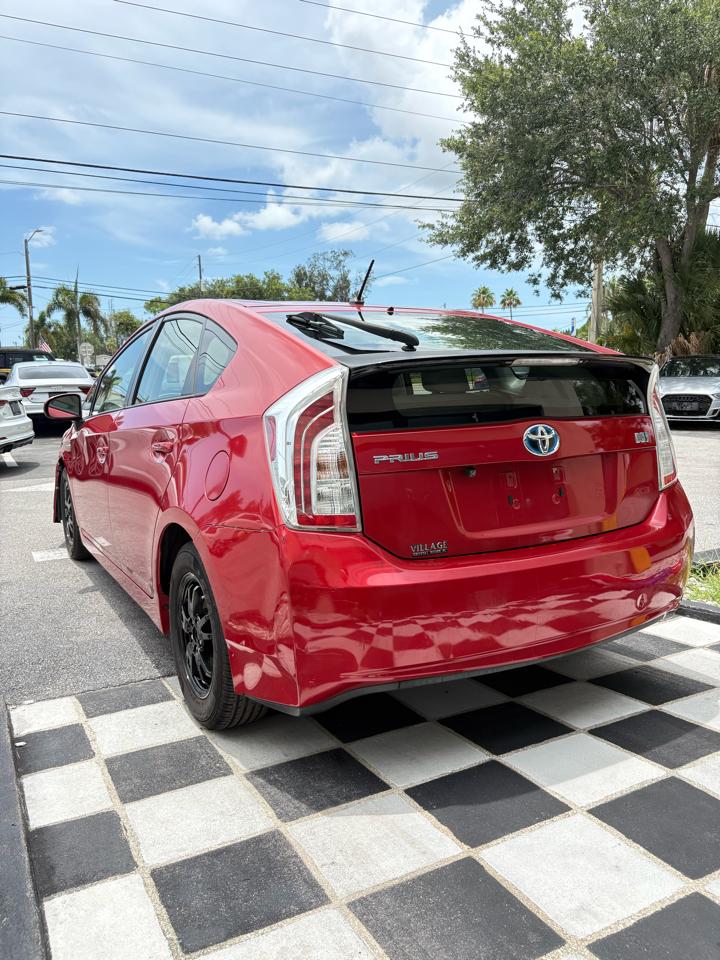 Toyota Prius Three 2014