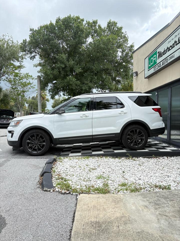 Ford Explorer XLT FWD 2018