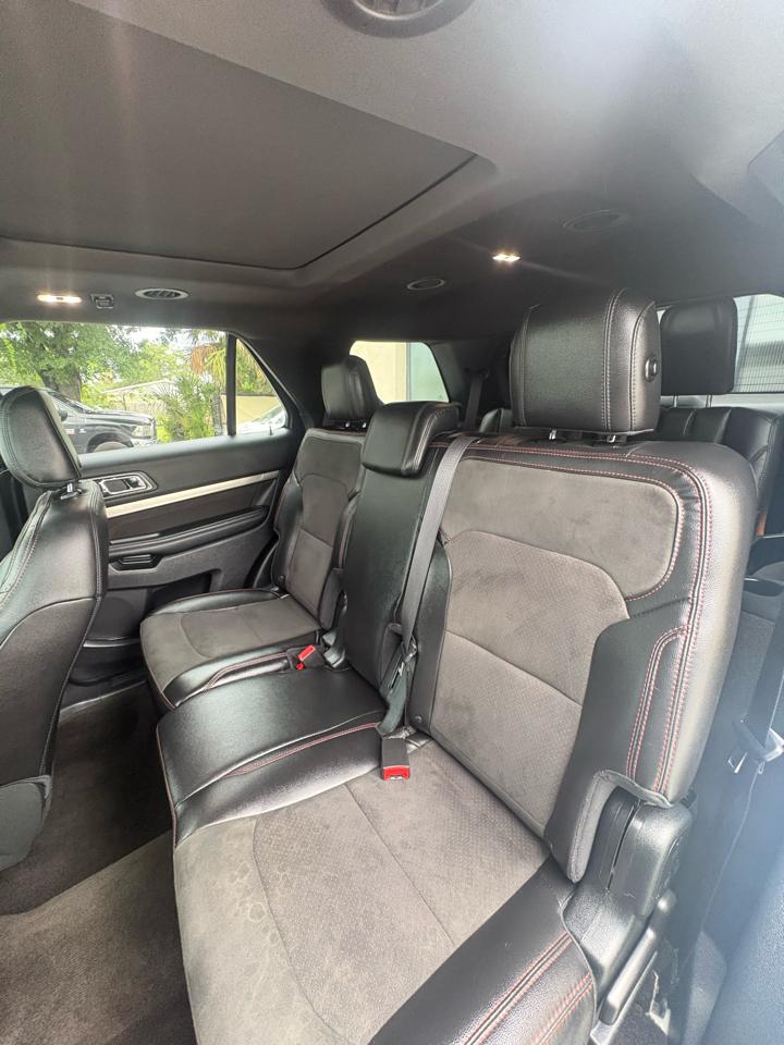 Ford Explorer XLT FWD 2018