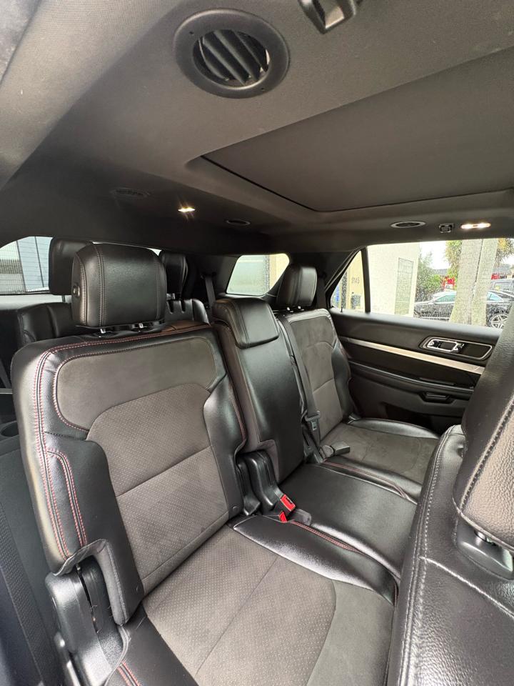 Ford Explorer XLT FWD 2018