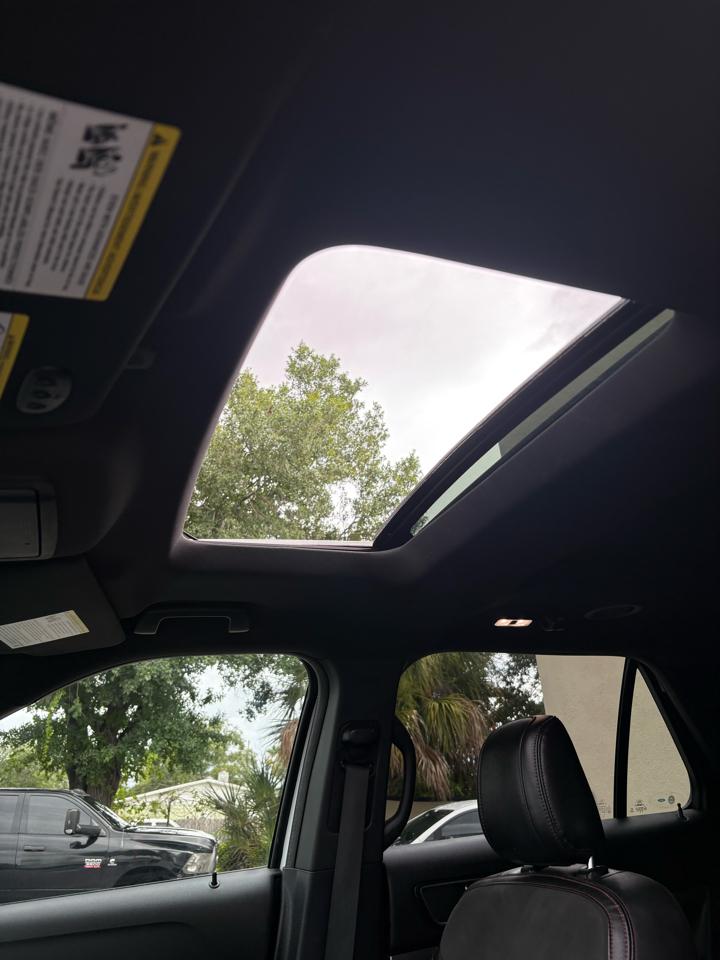 Ford Explorer XLT FWD 2018