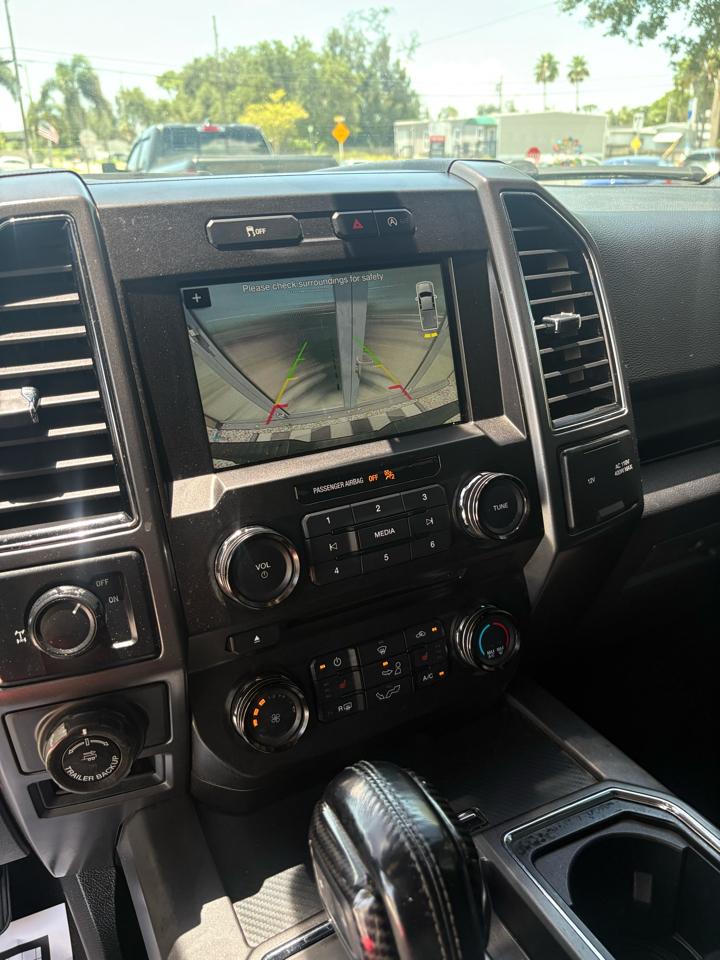Ford F-150 XLT SuperCrew 2WD 2018