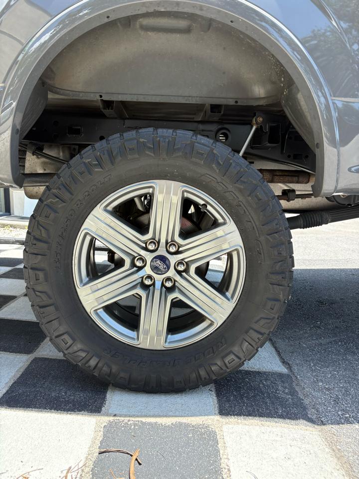 Ford F-150 XLT SuperCrew 2WD 2018