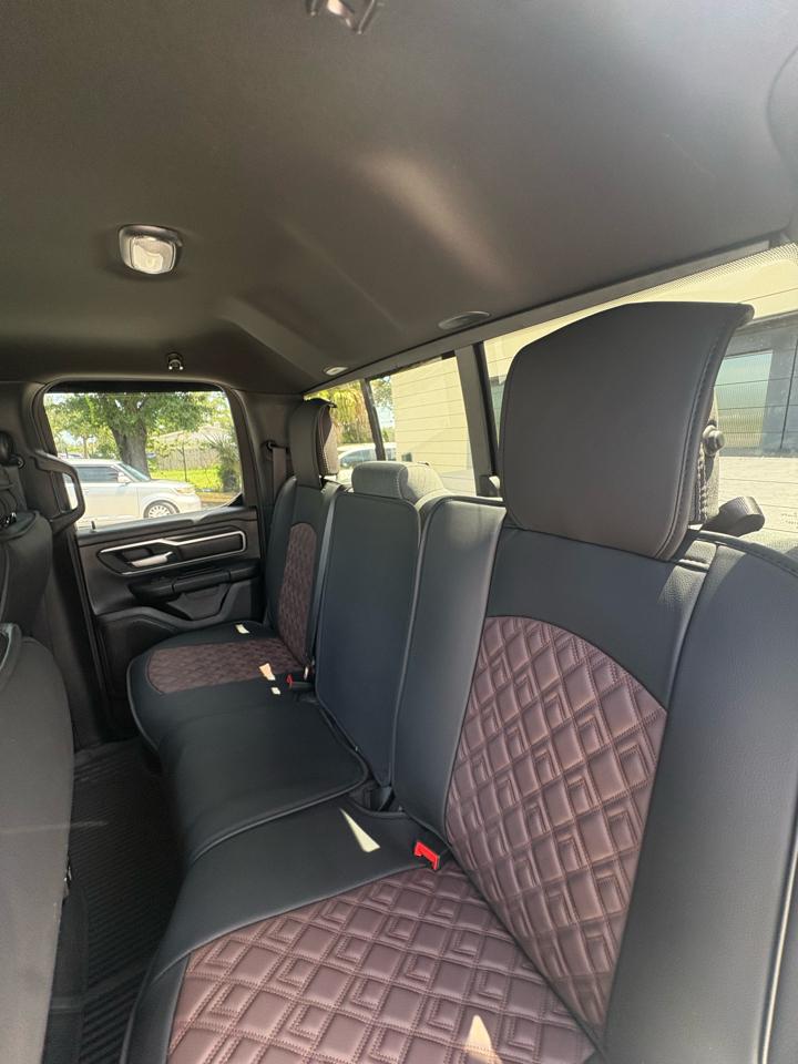RAM 1500 Big Horn Quad Cab 4WD 2022