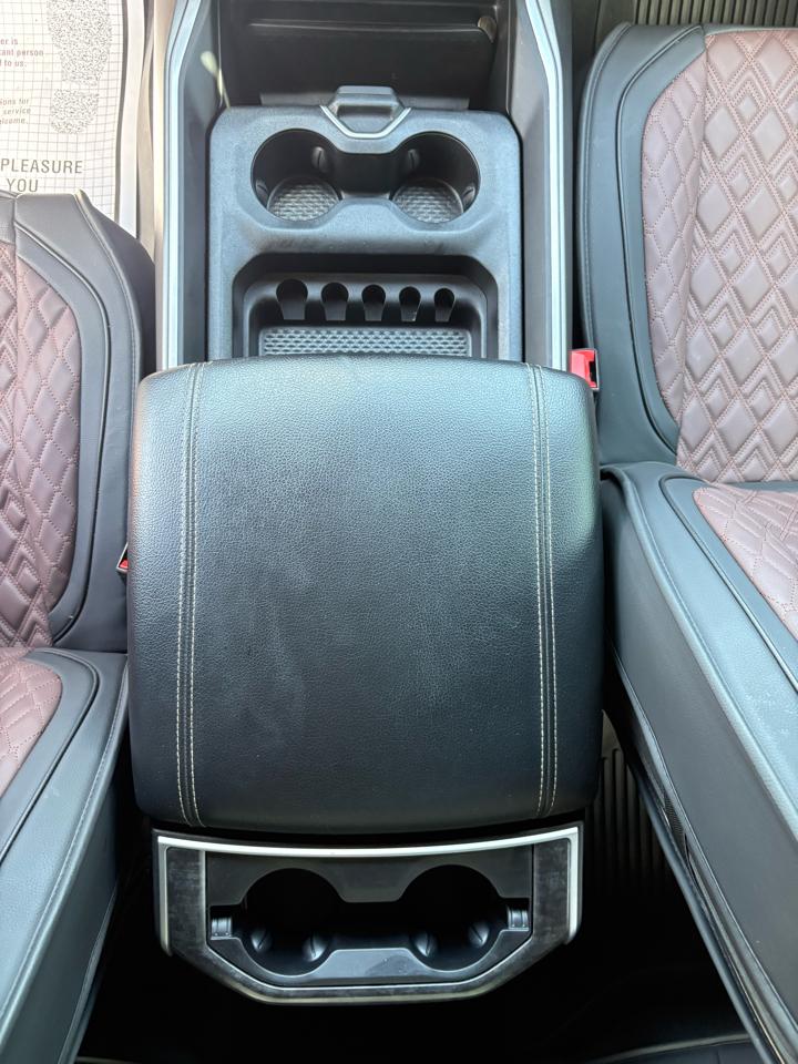 RAM 1500 Big Horn Quad Cab 4WD 2022