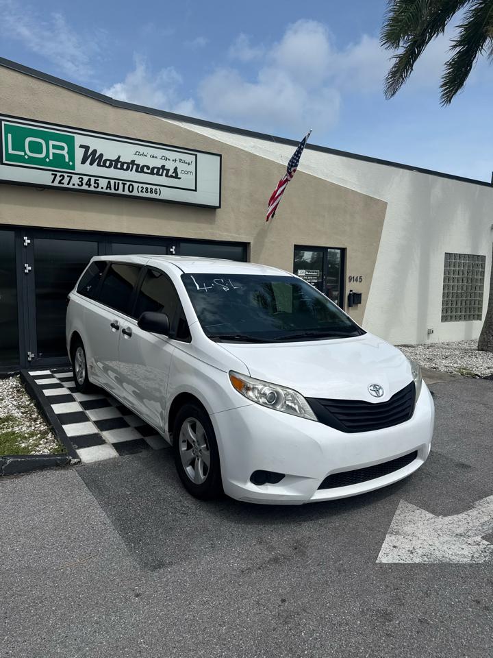 Toyota Sienna L FWD 7-Passenger V6 2016