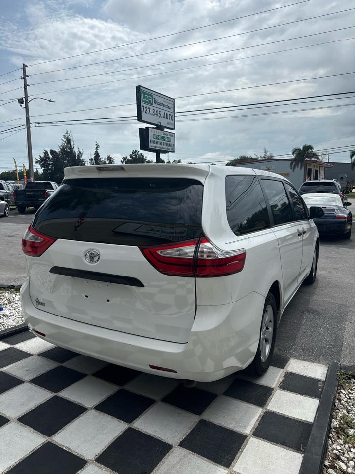 Toyota Sienna L FWD 7-Passenger V6 2016