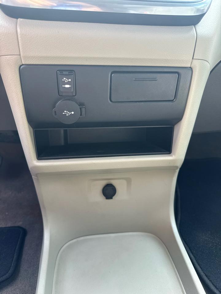 Toyota Sienna L FWD 7-Passenger V6 2016