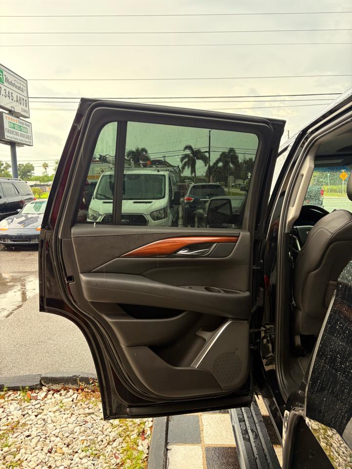 Cadillac Escalade Premium 2WD 2017