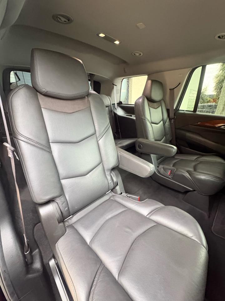 Cadillac Escalade Premium 2WD 2017