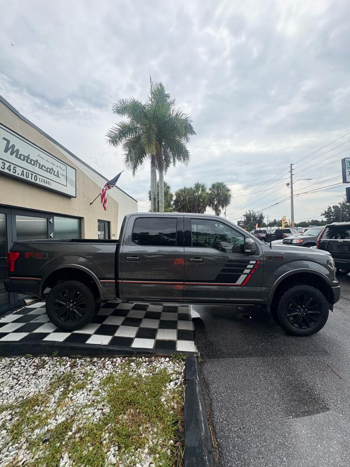 Ford F-150 Lariat SuperCrew 4WD 2019