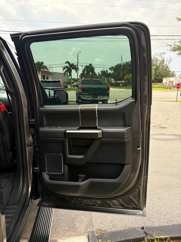 Ford F-150 Lariat SuperCrew 4WD 2019