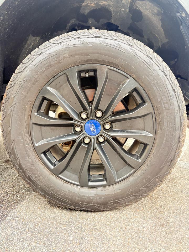 Ford F-150 Lariat SuperCrew 4WD 2019