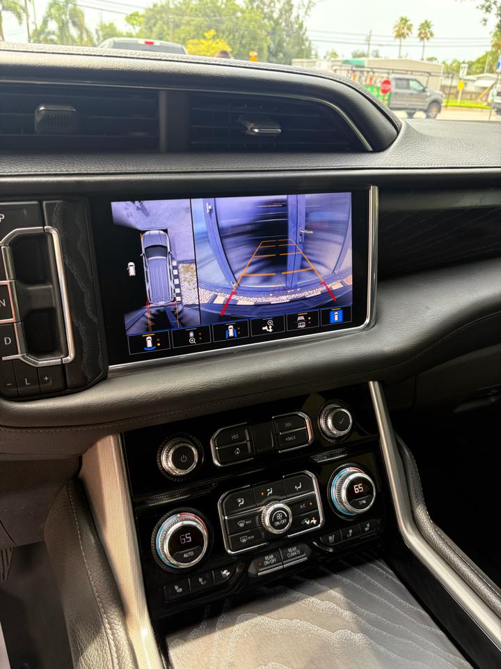 GMC Yukon XL Denali 2WD 2021