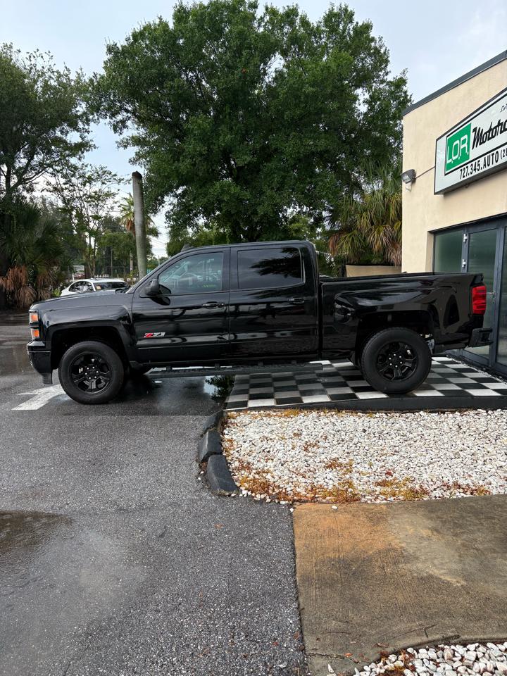 Chevrolet Silverado 1500 LTZ Crew Cab 4WD 2015