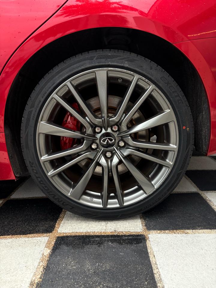 Infiniti Q50 Red Sport 400 AWD 2019