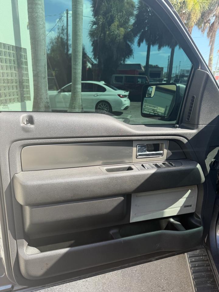 Ford F-150 FX4 SuperCrew 4WD 2013
