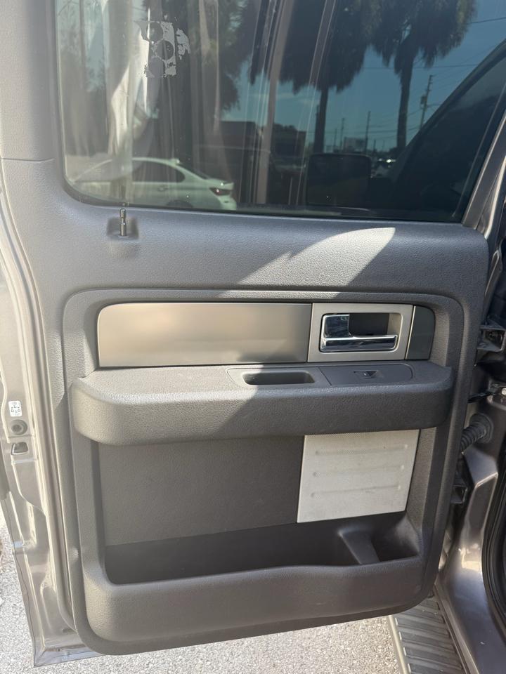 Ford F-150 FX4 SuperCrew 4WD 2013