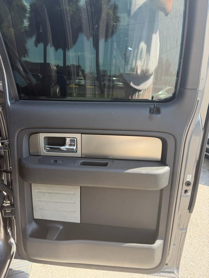 Ford F-150 FX4 SuperCrew 4WD 2013