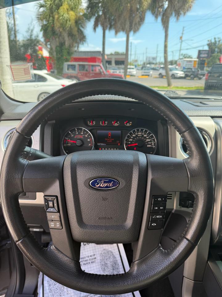 Ford F-150 FX4 SuperCrew 4WD 2013